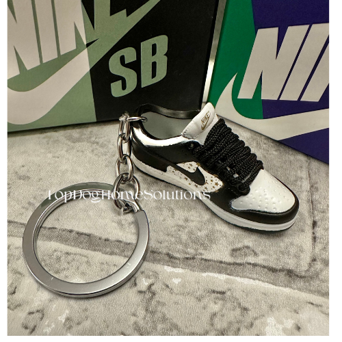 Nike Trainer 3D Pandas Black Stars SB Dunk Low Keychain Keyring Sneaker & Box