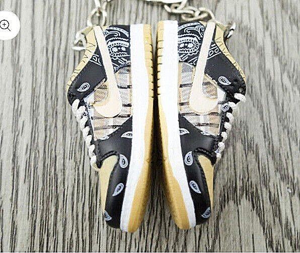 Mini Nike 3D Travis Scott SB Dunk Lows Trainer Green key  Keyring only No Box